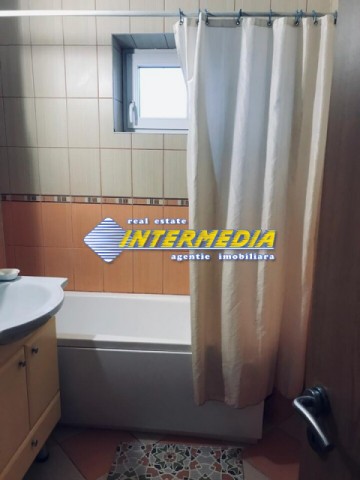apartament-2-camere-de-inchiriat-zona-cetate-closca-mobilat-si-utilat-11