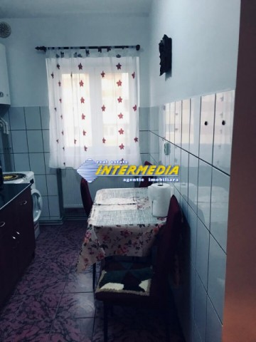 apartament-2-camere-de-inchiriat-zona-cetate-closca-mobilat-si-utilat-15