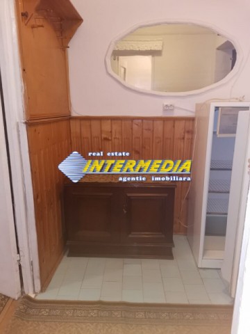 garsoniera-utilata-si-mobilata-in-centru-11