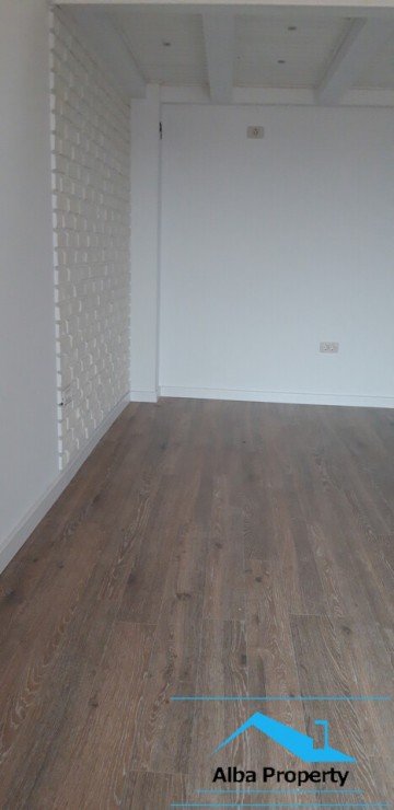 apartament-2-camere-decomandat-etaj-01-zona-tolstoi-1