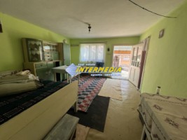 casa-frumoasa-cu-3-camere-de-vanzare-la-15-min-de-alba-iulia-cu-teren-de-1300-mp-3