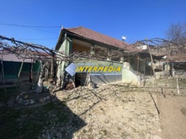 casa-frumoasa-cu-3-camere-de-vanzare-la-15-min-de-alba-iulia-cu-teren-de-1300-mp-9