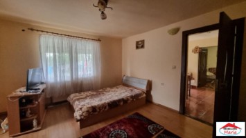 casa-mica-cu-teren-14-ari-zona-lucian-blaga-id-22422-3