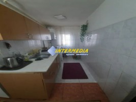 apartament-cu-4-camere-de-vanzare-in-alba-iulia-zona-bulevardul-transilvania-2