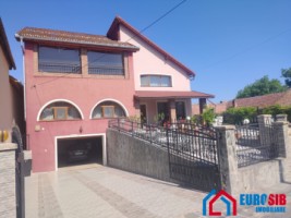 casa-de-lux-in-marginimea-sibiului-oras-saliste