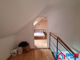 apartament-la-mansarda-cu-3-camere-in-sibiu-zona-cedonia-6