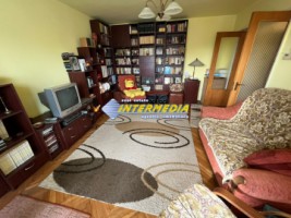 apartament-cu-3-camere-decomandat-de-vanzare-in-cetate-zona-closca-alba-iulia-3