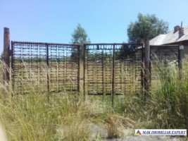 teren-intravilan-de-4541-mp-cu-deschidere-la-drum-asfaltat-si-utilitati-disponibile-ideal-pentru-constructii-rezidentiale-sau-comerciale-situat-in-valea-mare-pravat-arges-6