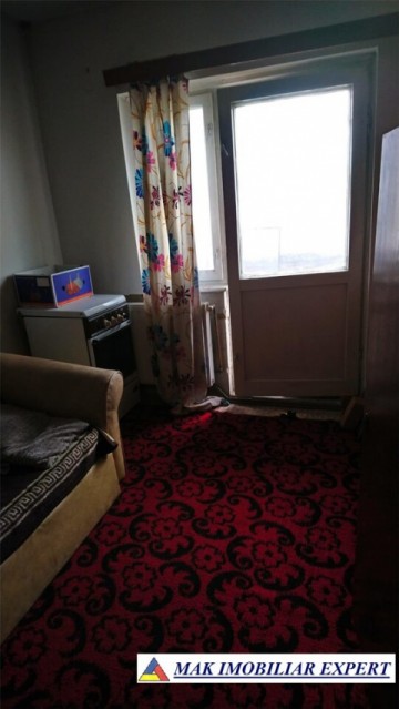 ocupat-iulie-2025-apartament-3-camere-cf-1-et-34-campulung-2