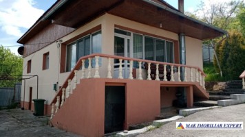 vila-4-camere-teren-600-mp-de-inchiriat-in-godeni-capul-piscului-arges