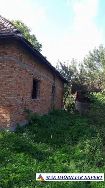 teren-intravilan-de-1-ha-cu-casa-la-rosu-utilitati-si-acoperis-nou-situat-in-bilcesti-valea-mare-pravat-arges-9