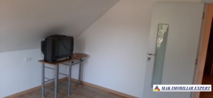 vila-6-camere-cu-teren-de-700-mp-in-schitu-golesti-arges-confort-si-spatiu-generos-18
