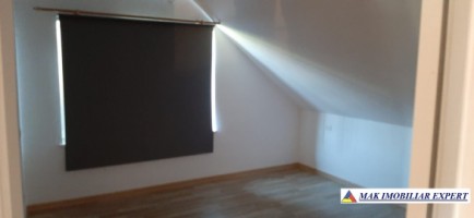vila-6-camere-cu-teren-de-700-mp-in-schitu-golesti-arges-confort-si-spatiu-generos-19