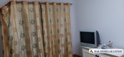 vila-6-camere-cu-teren-de-700-mp-in-schitu-golesti-arges-confort-si-spatiu-generos-20