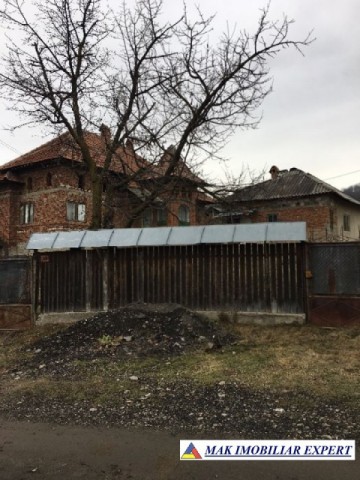 casa-5-camere-teren-2200-mp-godeni-c-piscului-4