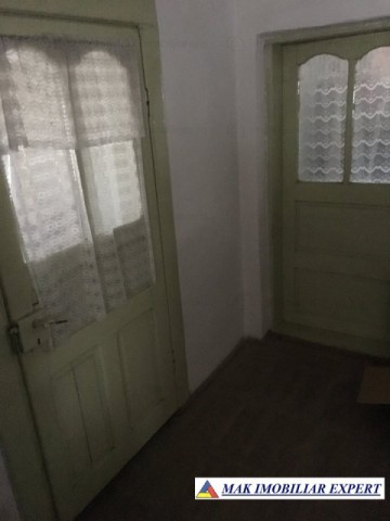 casa-5-camere-teren-2200-mp-godeni-c-piscului-7