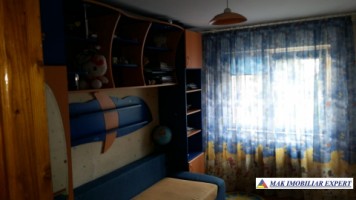 vand-apartament-3-camere-campulung-muscel-centru-arges