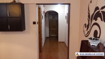 vand-apartament-3-camere-campulung-muscel-centru-arges-5