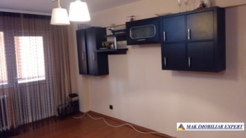 vand-apartament-3-camere-campulung-muscel-centru-arges-9