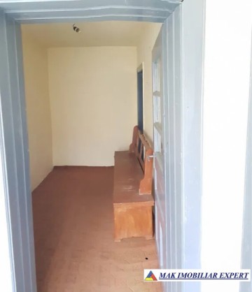 casa-2-camere-teren-400-mp-rucar-9
