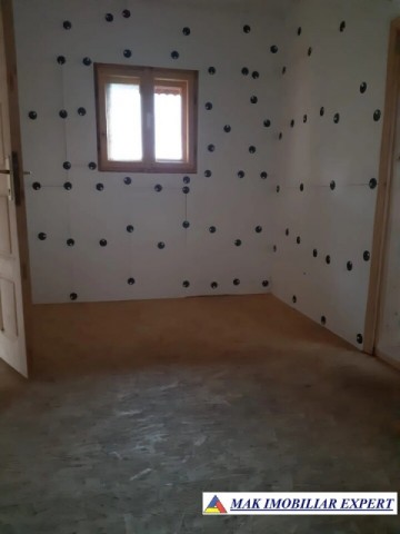 vila-3-camere-cu-teren-de-1251-mp-de-vanzare-in-davidesti-arges-perfecta-pentru-familie-6