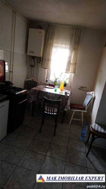 apartament-3-camere-de-vanzare-confort-1-etaj-p-din-4-grui-campulung-muscel-arges-4