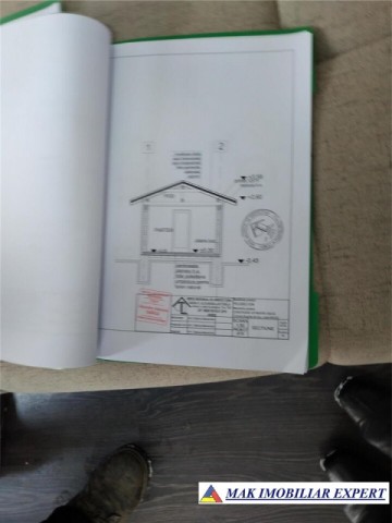vila-cu-12-camere-si-teren-de-1400-mp-de-vanzare-in-bughea-de-sus-16