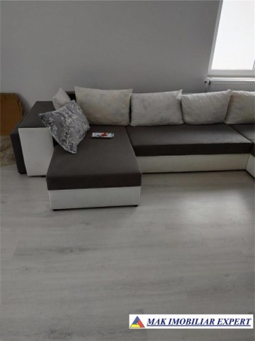 vila-cu-12-camere-si-teren-de-1400-mp-de-vanzare-in-bughea-de-sus-5