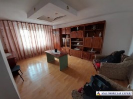apartament-4-camere-de-vanzare-situat-la-etajul-2-domnesti-arges