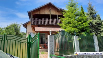 urgent-vila-cu-6-camere-de-vanzare-in-malu-godeni-arges-teren-de-1000-mp