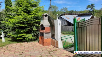 urgent-vila-cu-6-camere-de-vanzare-in-malu-godeni-arges-teren-de-1000-mp-4