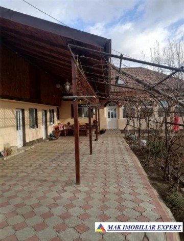 casa-la-tara-noua-5-camere-teren-1ha-schitu-golesti-1