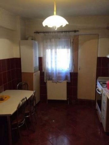 apartament-cu-3-camere-de-inchiriat-in-alba-alba-iulia-1