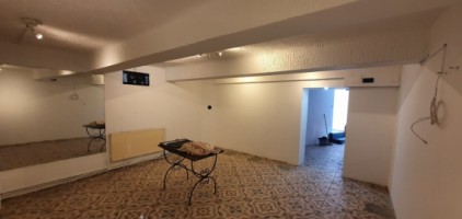 ultracentral-spatiu-comercial-pretabil-orice-activitate-la-440-euroluna-7