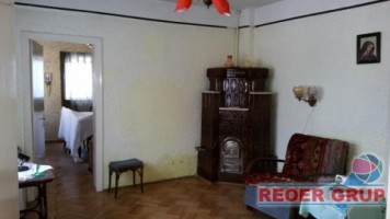 malu-rosu-pod-inalt-2-corpuri-casa-ter-360-mp-80000-euro-4