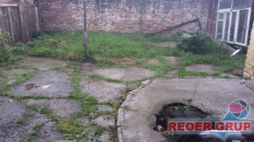 suspendat-zona-sala-sporturilor-eroilor-teren-cu-casa-batraneasca-37000-euro-5