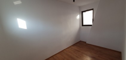 ultracentral-spatiu-4-camere-su-100mp-parcare-180-mp-750-euroluna-12