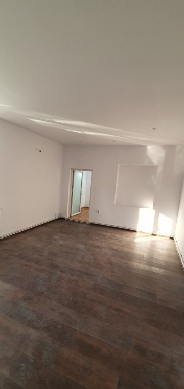 ultracentral-spatiu-4-camere-su-100mp-parcare-180-mp-750-euroluna-14