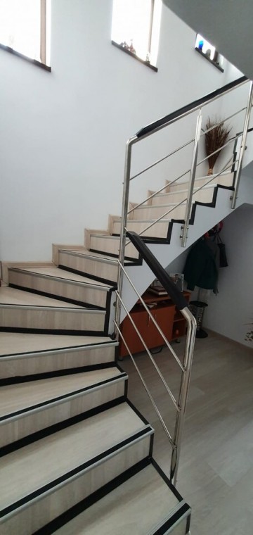 rafov-vila-pm-2017-caramida-4-camere-900mp-teren-105000-euro-16