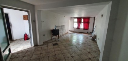 nord-zvaleni-casa-pem-5cam-beci-120000-euro-12