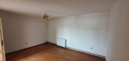 nord-zvaleni-casa-pem-5cam-beci-120000-euro-11