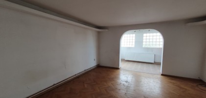 nord-zvaleni-casa-pem-5cam-beci-120000-euro-13