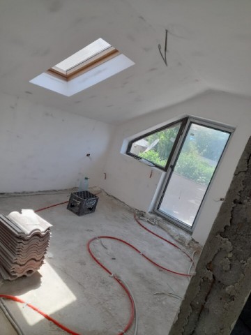 bucov-casa-pm-2022-5camere-ter-415mp-la-alb-139000-euro-2