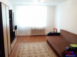 inchiriez-apartament-3-camere-decomandat-zona-mihai-viteazul-1