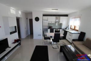 inchiriez-apartament-3-camere-de-lux-tip-penthouse-zona-turnisor-1