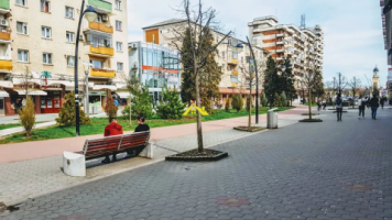 apartament-3-camere-in-alba-iuliabloc-caramida-de-4-etaje-pe-b-dul-tr