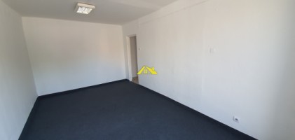 spatiu-comercial-ampoi-1-1
