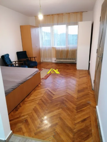 apartament-de-2-camere-decomandate-in-cetate