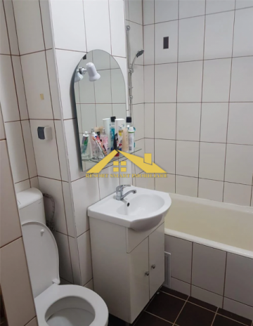 apartament-cu-3-camere-decomandate-cetate-4