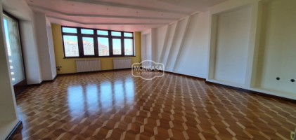 vila-p1m-zona-centrala-si-linistita-cu-teren-1300-mp-9